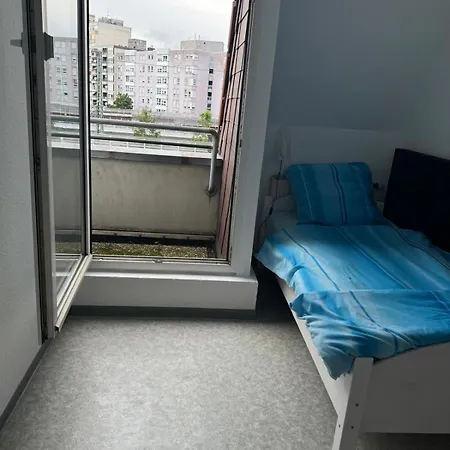 1zi Wo Fuer 1bis 2 Pers In Zentrum Appartement